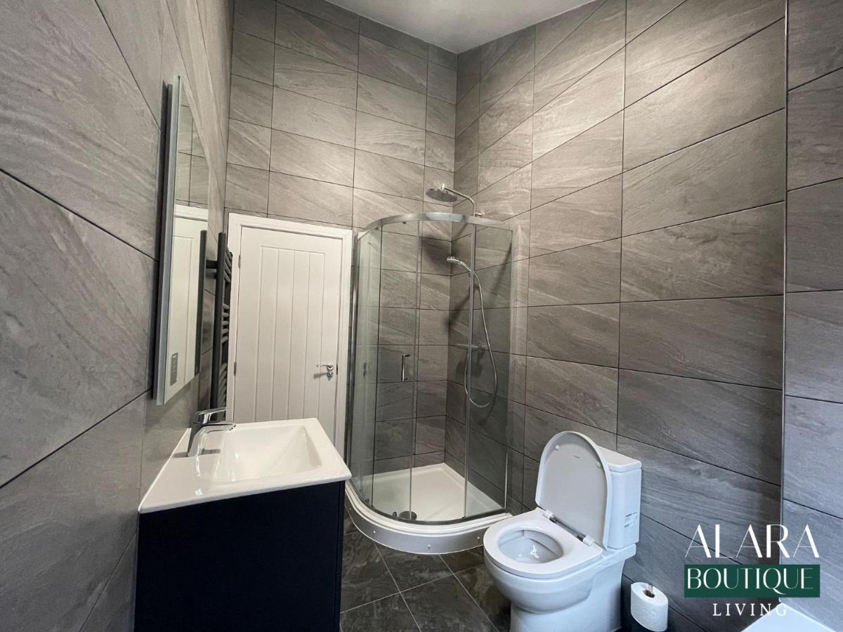 Apartamento 3 Floor Townhouse Luxury Living Alara Boutique Birmingam Exterior foto