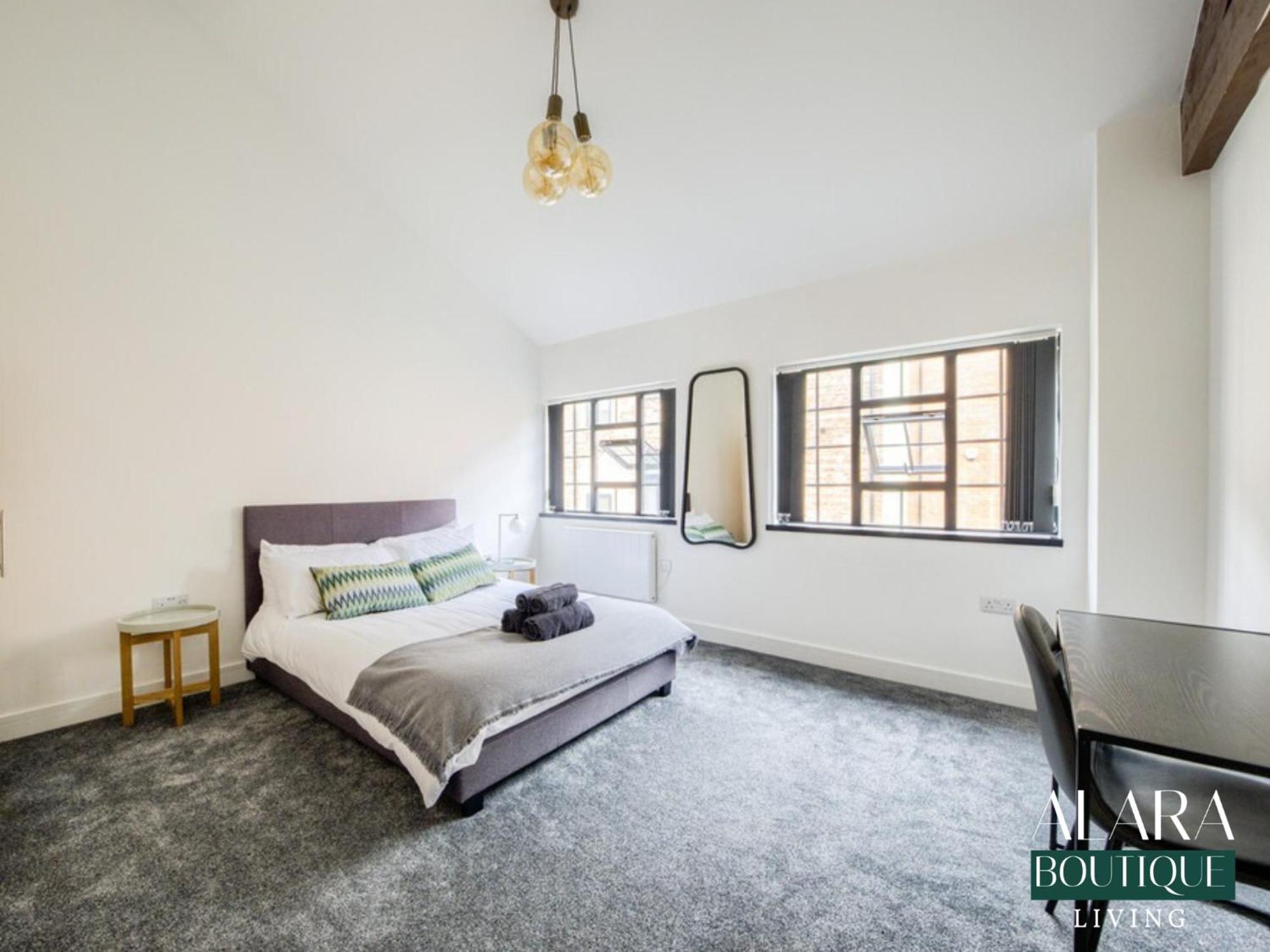 Apartamento 3 Floor Townhouse Luxury Living Alara Boutique Birmingam Exterior foto